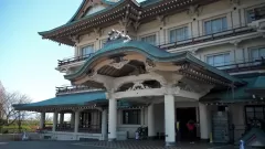 びわ湖大津館の唐破風がある正面玄関（大津市）｜滋賀県のカメラマン「ペンタ工房」撮影・びわ湖大津館