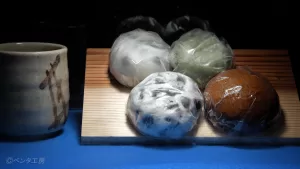 スマホでもOK〜ガラスを反射させずに、ショーケースの中身を撮る方法