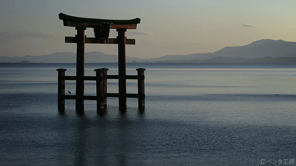 小さいながらエピソードの多い白鬚神社 近江最古の神社とも〜滋賀県カメラ散歩