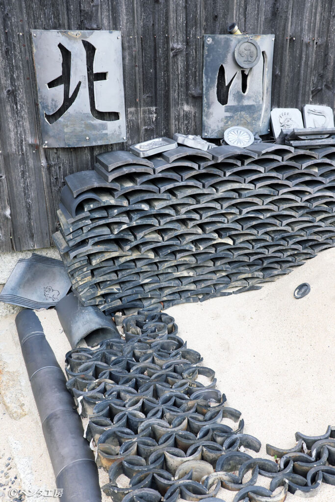 滋賀県大津市・瓦屋