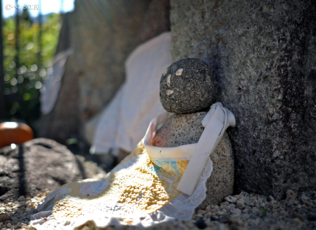 滋賀県大津市・石仏