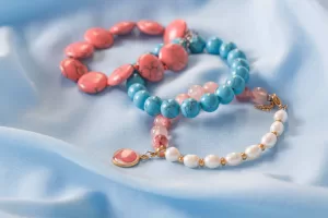 ターコイズとローズクォーツの3連ブレスレットセット