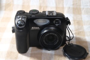 Nikon COOLPIX 5400 デジタルカメラ